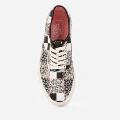 Vans Women's Patchwork Floral Authentic Trainers - Multi/Marshmallow -Vans || Clarks || Ugg Sales 13176769 1004899012064641