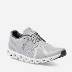 ON Men's Cloud 5 Running Trainers - Glacier/White 8 ON Men's Cloud 5 Running Trainers - Glacier/White -Vans || Clarks || Ugg Sales 13643211 9274981722378141