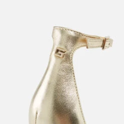 Guess Devon Leather Heeled Sandals -Vans || Clarks || Ugg Sales 13753445 1234977075367878