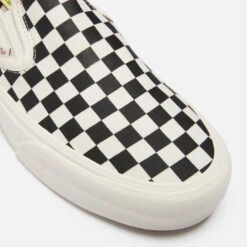 Vans VR3 Checkerboard-Print Classic Canvas Trainers -Vans || Clarks || Ugg Sales 14197661 4065026055027433