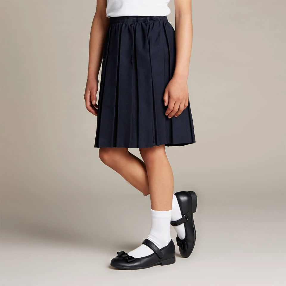 Vans || Clarks || Ugg Sales -Vans || Clarks || Ugg Sales 13523526 1344940443820817